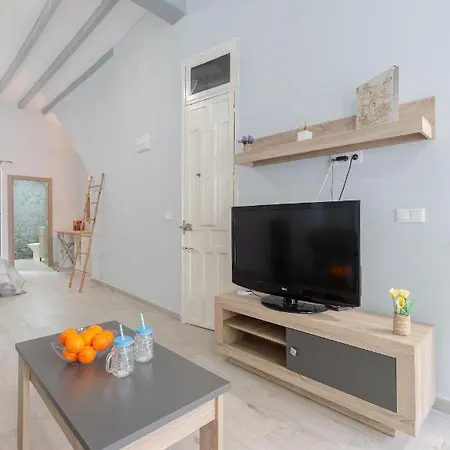 Ocean Chic Apartment *